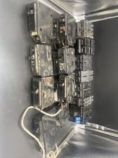 Lot Of 19 Used Circuit Breakers Square D Simens GE Bryant ITE Single Dual Pull