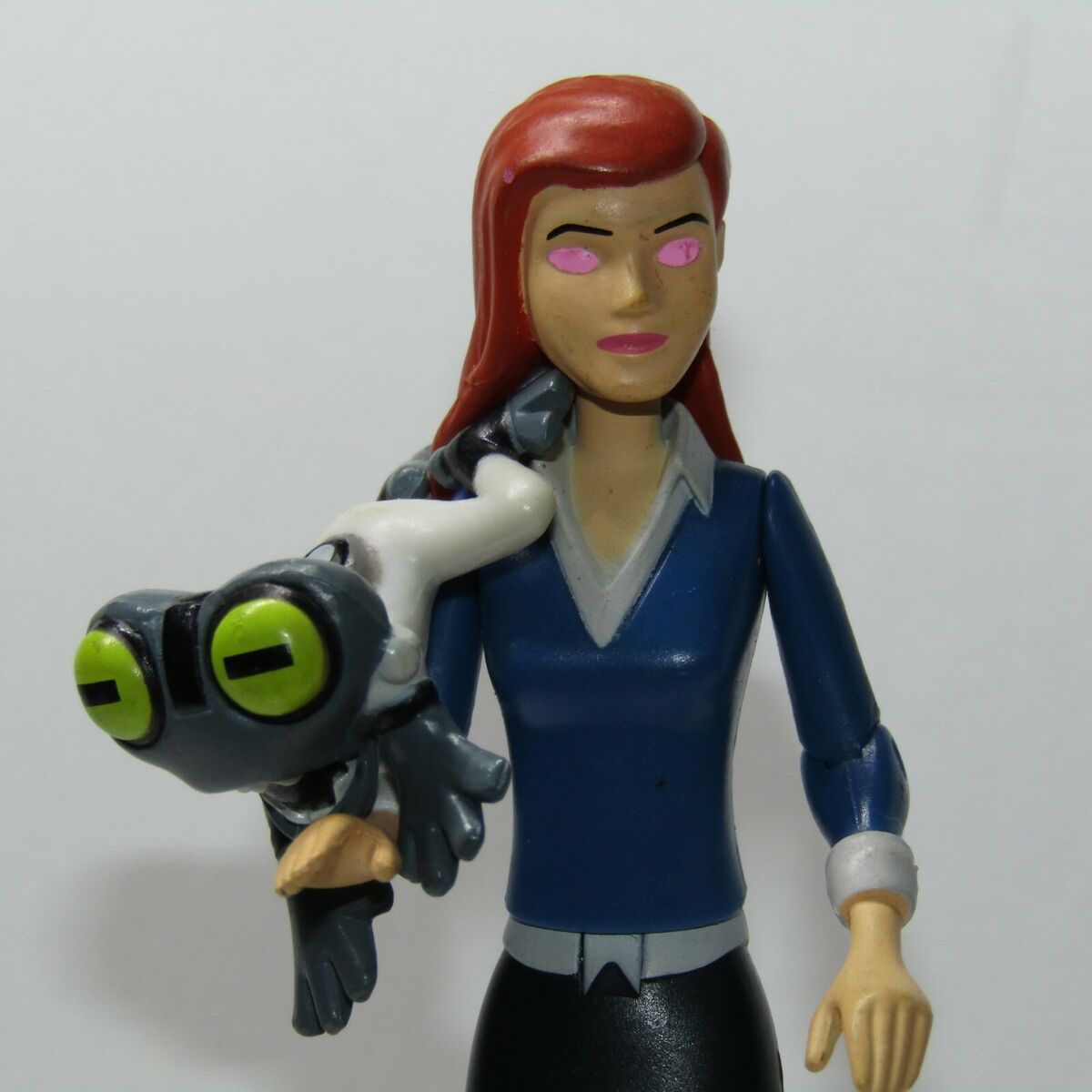 Ben 10 Ultimate Alien Omniverse Action Figures Gwen Vilgax Echo Echo  Heatblast