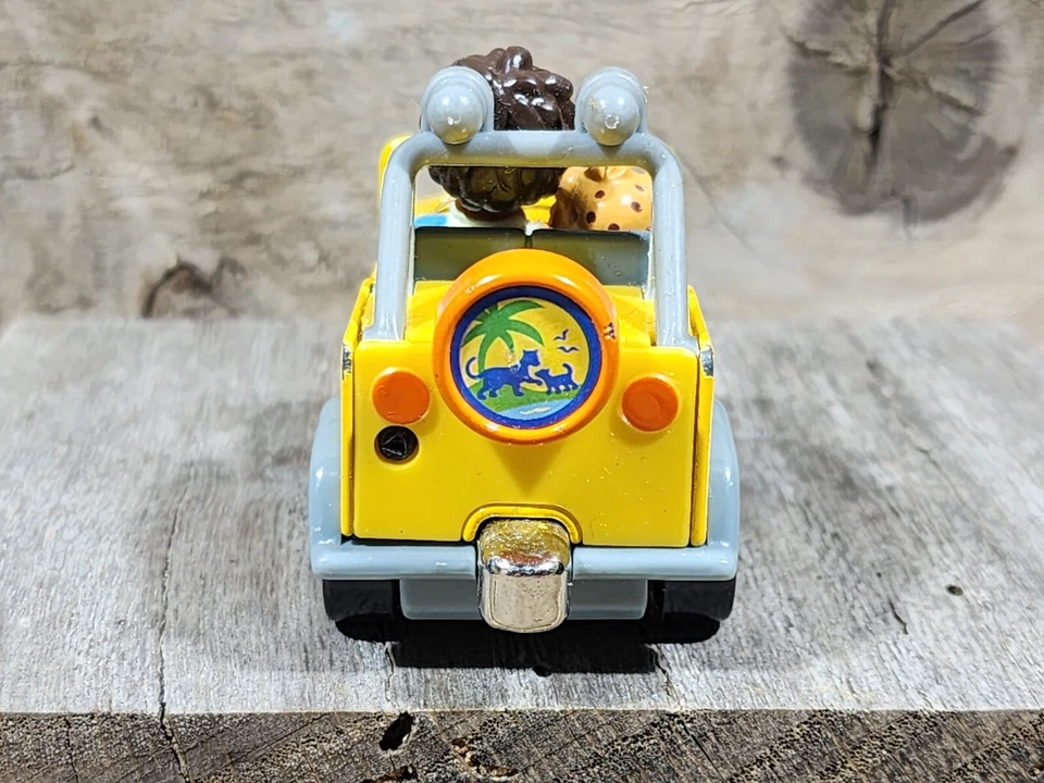 Learning Curve Viacom 2007 Diego safari rescue Jeep toy car yellow fun - Image 4 of 4