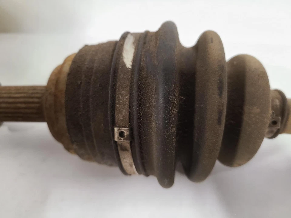 Eje de transmisión delantero derecho usado se adapta a: Mitsubishi Galant 1990 eje delantero AWD MT Foto 2 de 4