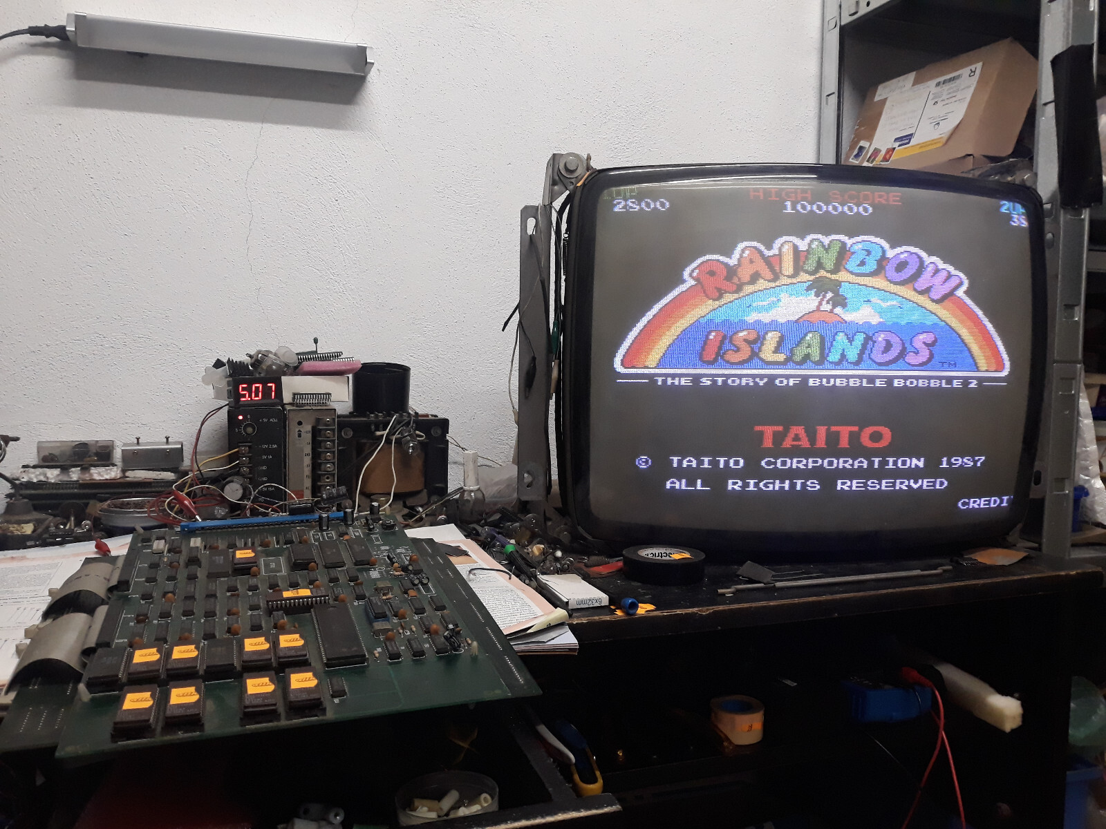 Rainbow Island        game pcb