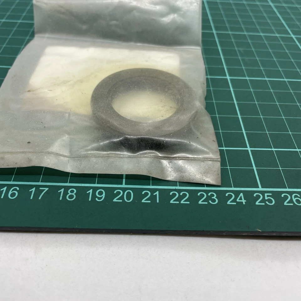 91201-890-003 Honda Genuine Crank Case Oil Seal 30 46 8 Generator E EG EM NOS - Image 4 of 4