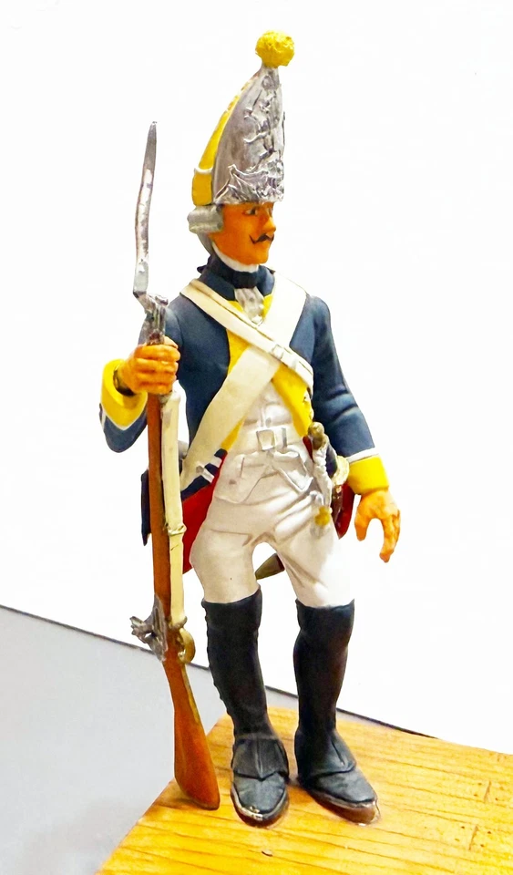 Revolución Americana - Oficial de arpillera y granadero privado - (4 pulgadas de altura) Foto 2 de 3