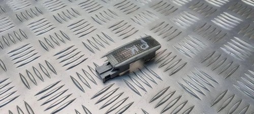 VW PASSAT B7 ALLTRACK 365 Andere Teile des Innenraums 3B0947113 1.90 31067668