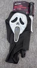Scream Ghostface Mask and Knife Set  Ghostface Lives  by Fun World 2021