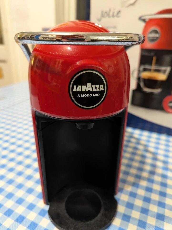 Lavazza A Modo Mio Jolie, photo 1 of 3