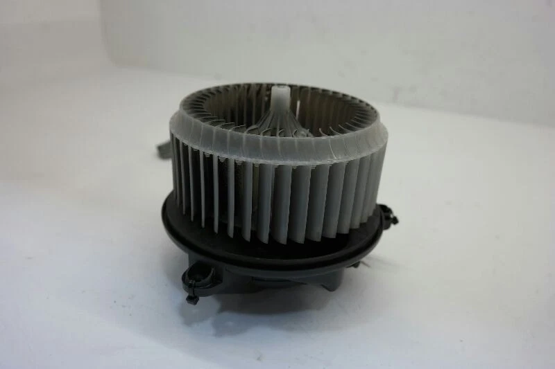 2015 2016 道奇飞镖吹风机电机 15-16 68225055AA        — 第 3/4 张图片