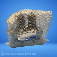 SMC ARM2500-02A-02G2-X215 Manifold Regulator FNIP
