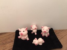 Vintage Sweet Napping Baby Pig Pig Family Figurines Set Of 4 Miniature