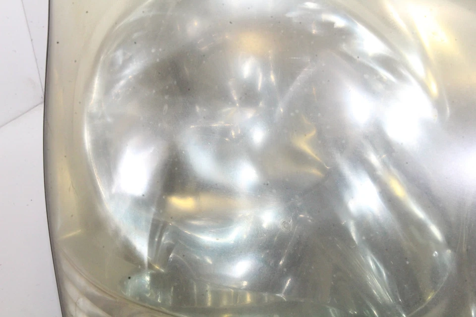 LEXUS LS F3 430 Vorderes Rechtes Scheinwerfer 4.30 Benzin 207Kw 2001 RHD - Bild 2 von 4