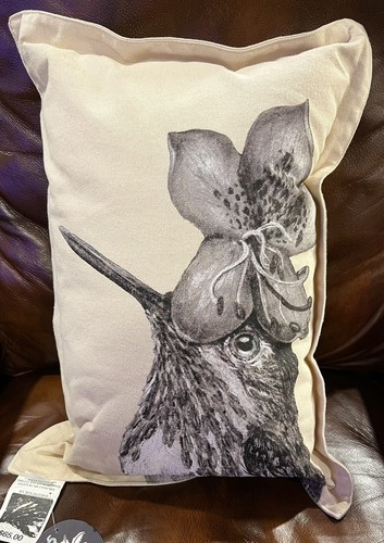 Hummingbird Canvas Pillow Vicki Sawyer Print Off Wht. Black Sketch Drawing Print - 第 2/6 張圖片