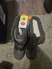 All In Motion Boys Size 5 Winter Boots