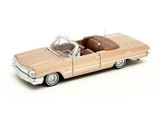 1963 Chevrolet Impala SS Convertible Lowrider 1:24 Scale Model Welly 22434LRGLD