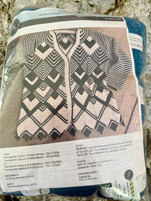 Trendsetter Yarns Kit - Make Me Miter Cardigan Gemini Version