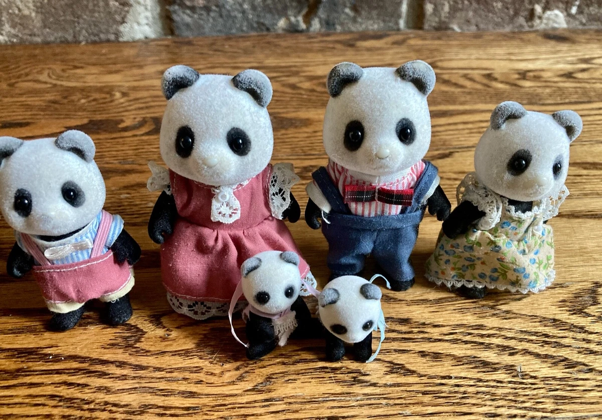 Sylvanian families panda family, Hobbies & Toys, Collectibles &  Memorabilia, Fan Merchandise on Carousell