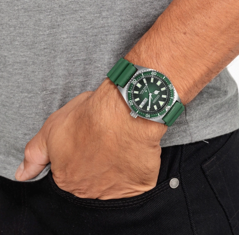 Buy Citizen Promaster Marine Diver's 200m Automatic Green Men's