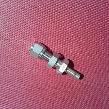 Hoke® 1/4" Tube OD x 1/4" BULKHEAD TUBE ADAPTER Stub End 316 Stainless Steel