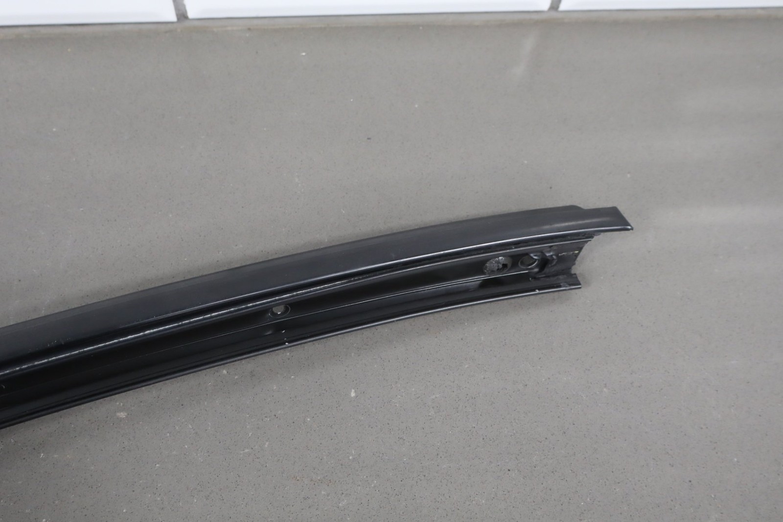 Chevrolet Corvette ZR1 2005-2013 Left Pillar cover Black P/N 15207548