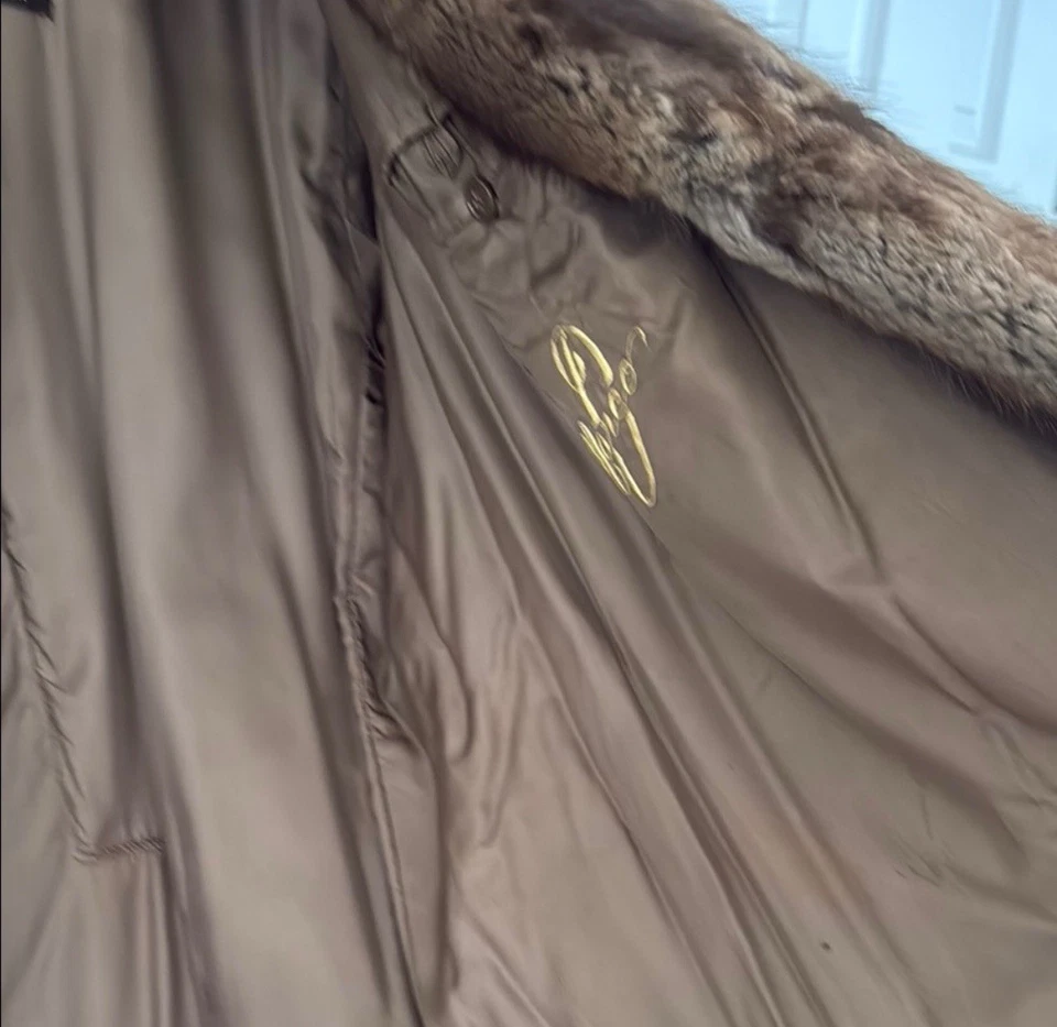 Abrigo de piel de mapache Tanuki Evans hecho a medida, pelo largo natural talla 6 ¡Lujoso! Foto 3 de 4