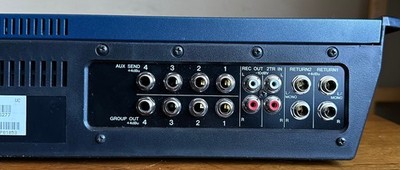 Yamaha Model MG206C 20-Input Professional Mixer Analog Channel