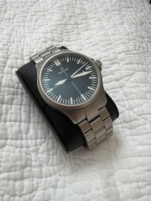 Damasko DS30 Flat Three Hand 39mm Men's Watch Black Dial Steel Boxed Bracelet