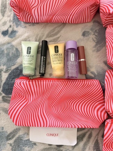Clinique 5pc Travel Makeup Set w/ Makeup Bag Facial Soap Lotion Remover Mascara