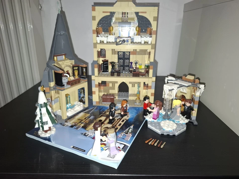 LEGO Harry Potter 75948 Hogwarts Clock Tower, Foto 1 von 2