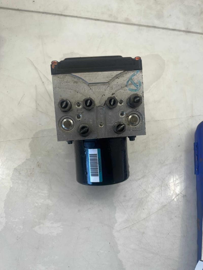 2011 Dodge Ram 1500 ABS Anti Lock Brake Pump Module Assembly OEM 11