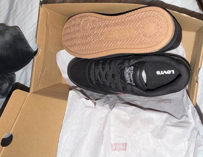 Levi's Drive Lo Men's Leather Lace-Up Sneakers Black Gum Logo US 9.5 M 500-13492