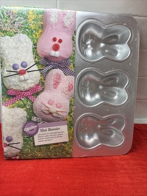 Wilton Mini Bunnies Cake Pan Mold Muffin Easter 6 Cavity #2105-4426 NEW