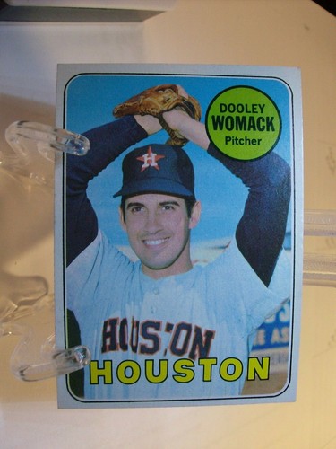 1969 Topps Baseball #594 - Dooley Womack - Houston Astros  69-236
