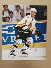 Russ Courtnall Autographed Photo 8x10 hockey NHL signed COA