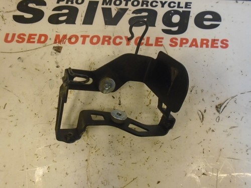 KAWASAKI KLE 650 VERSYS ABS 2015 - 2018:ABS PUMPENHALTERUNG:GEBRAUCHTE MOTORRADTEILE