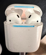 Apple AirPods 1st Generation Bluetooth Earbuds  Charging Case A1602 Tested