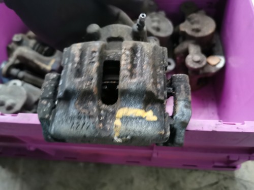 BMW E81 E87 1er E90 E91 3er Bremssattel Bremszange hinten links HL 42/20 911