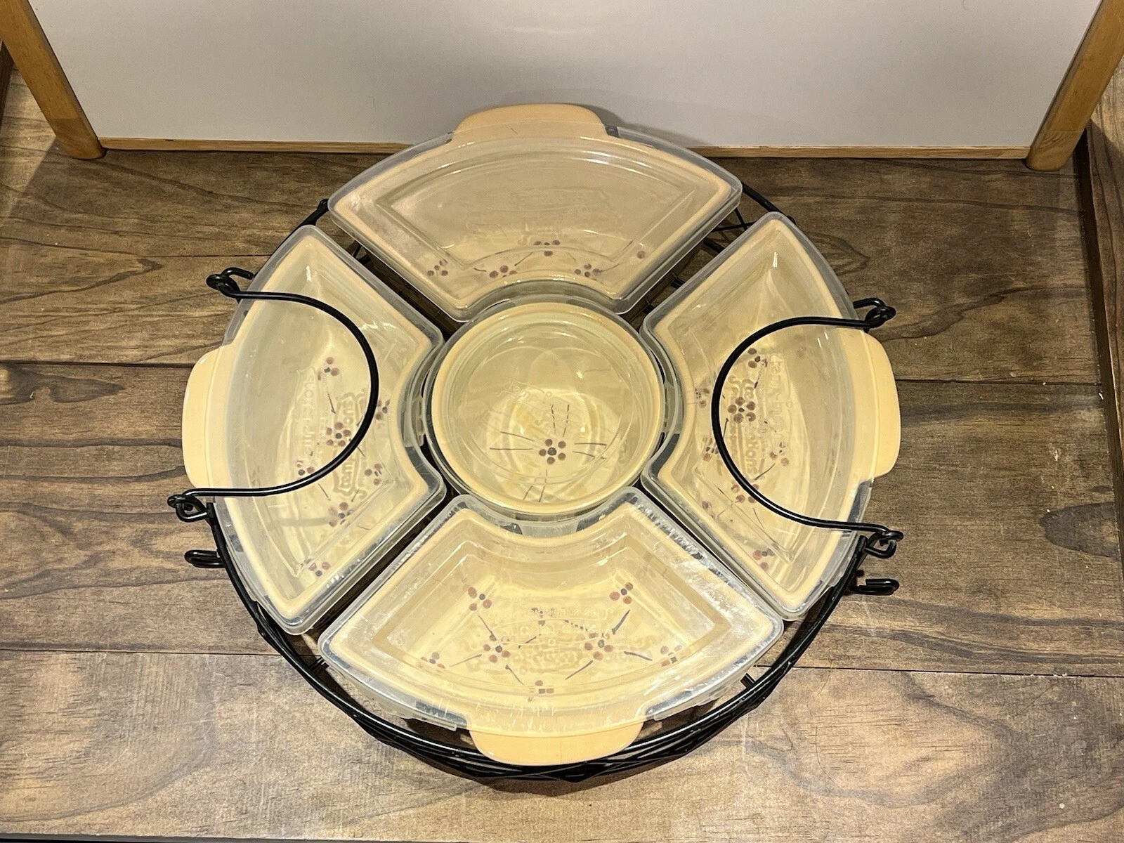 Temptations 5 Piece Chip Dip Dish Old World Red All With Lids & Metal Carrier