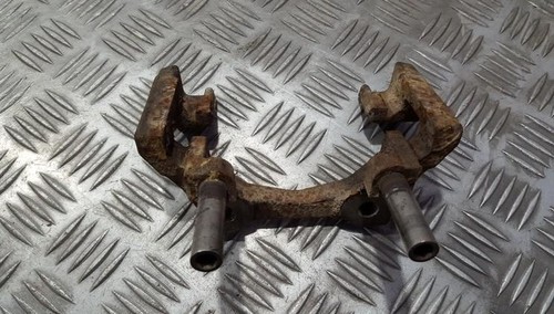 Bremssattel Halter - Hinten Rechts  BMW 5-Series DE277668-14