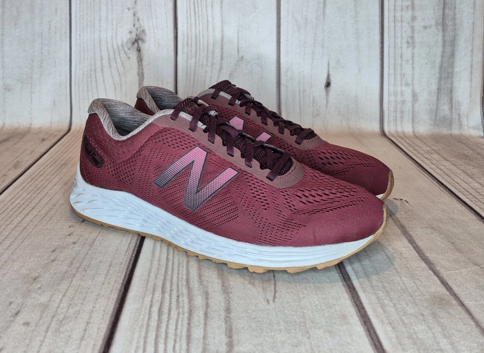 Scarpe da corsa New Balance da uomo 10 5 4E larghe in schiuma fresca Arishi Maroon MARISLM1