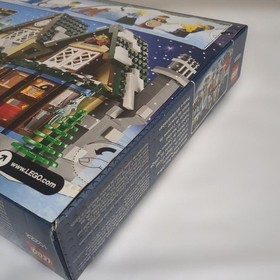 LEGO Creator Expert Winter Village Post Office 10222 In 2011 New Retired