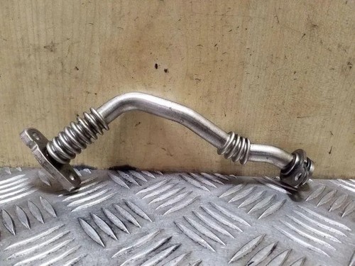 VW PASSAT Variant B8 3G5 Turbinenschmierrohr 04L145736E 1.60 Diesel 26120277