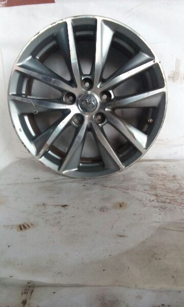 11-13 Infiniti G37 Wheel 17x7-1/2 Alloy 5-triple Spoke