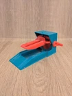 Vintage Fisher Price Little People - Car Lift #930 Works!