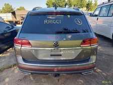 Audio Equipment Radio Receiver Glove Box Mounted Fits 20-22 ATLAS 3484683