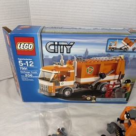 LEGO City Garbage Truck (7991) &ndash; 100% Complete w/ Box & Manual &ndash; Retired!