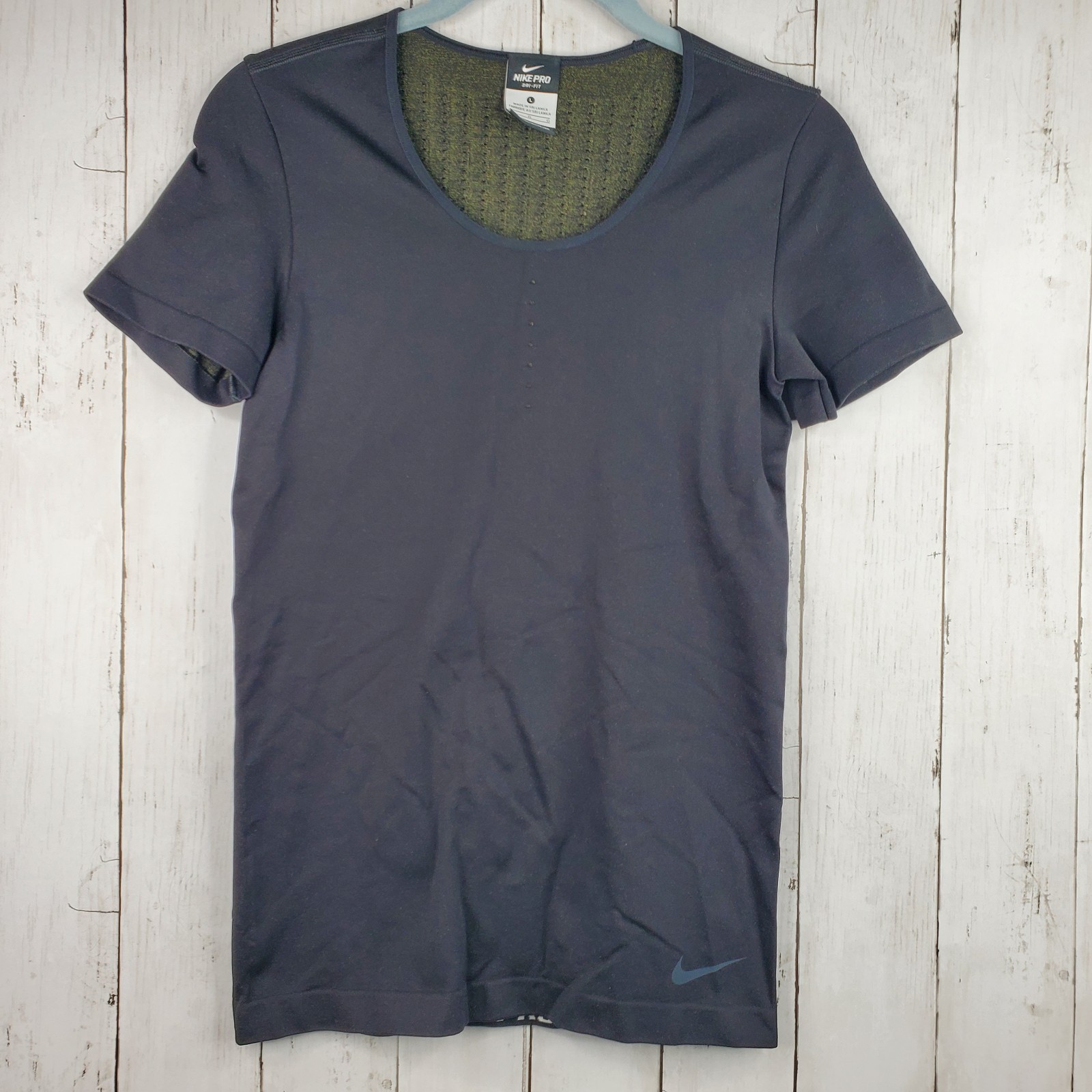 Nike Pro Hypercool Limitless Nylon Compression Sh… - image 1