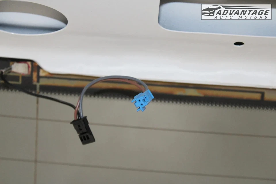 Mercedes ML350 W166 2012-2015 puerta trasera puerta levadiza polar blanco y ventana vidrio OEM Foto 4 de 4