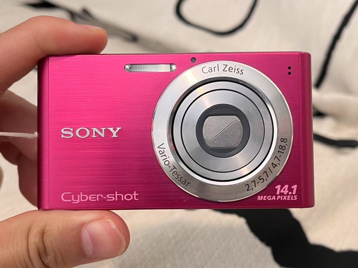 Sony Digital Camera Cyber-shot W320 14.1MP 3.0x Optical Zoom Pink