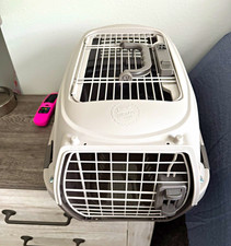 Whisker City Plastic Gray Cat Crate Carrier, Top  Front Entry Metal Wire Door
