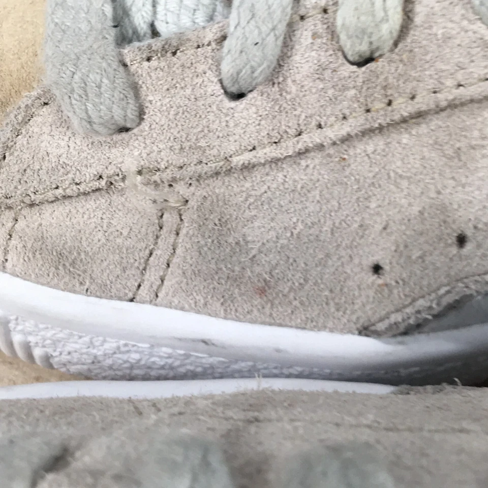 Puma Shoes Womens 8 Classic Low Top Lace Up Walking Sneakers Beige Suede Casual - Image 3 of 4