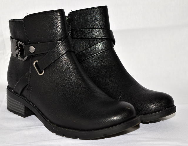 kohls womens ankle boots wide width